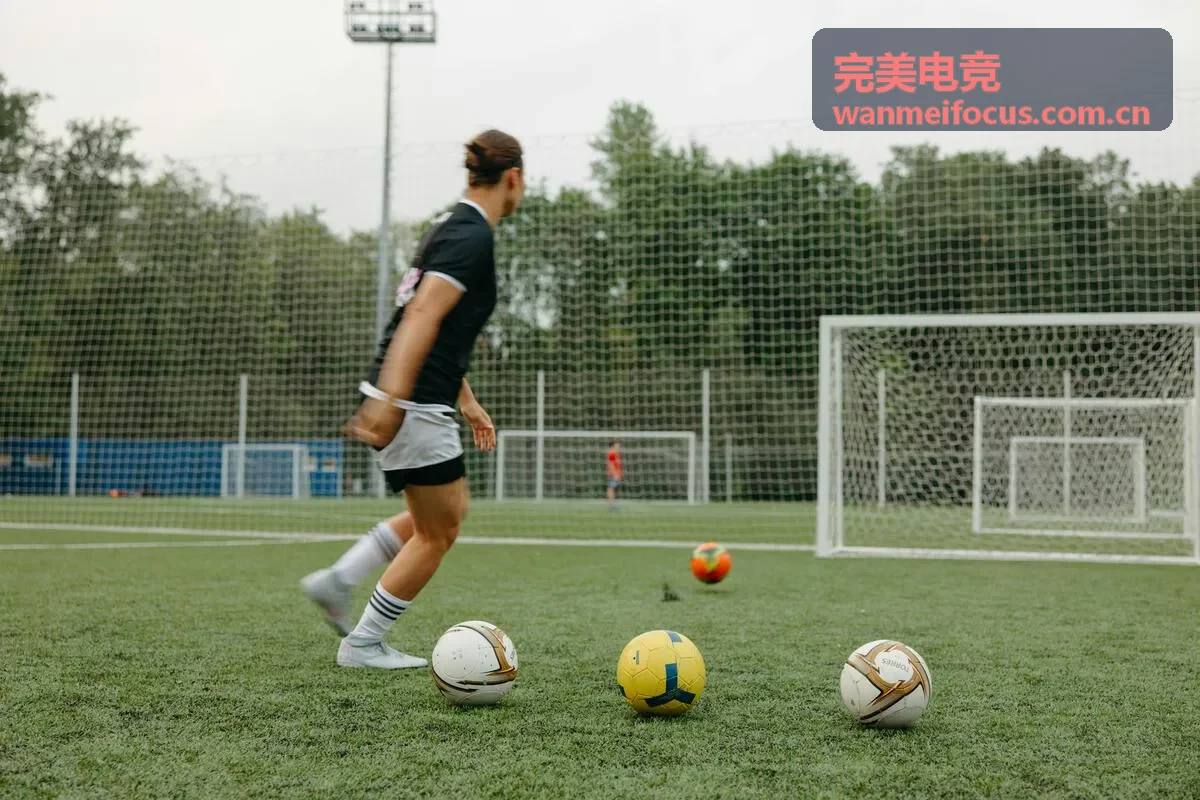 完美电竞地图胜率与战术倾向榜封面